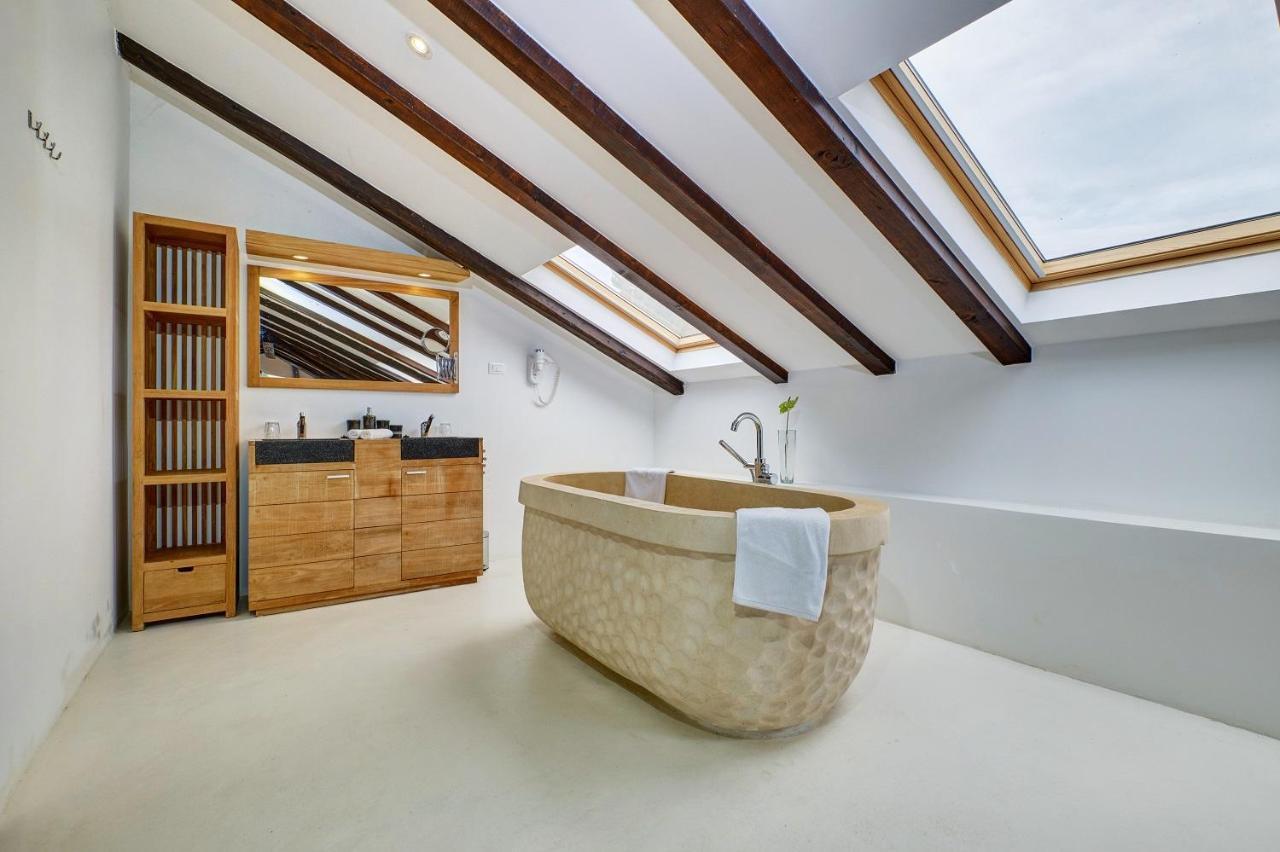 Dolphin Suites Veli Lošinj المظهر الخارجي الصورة
