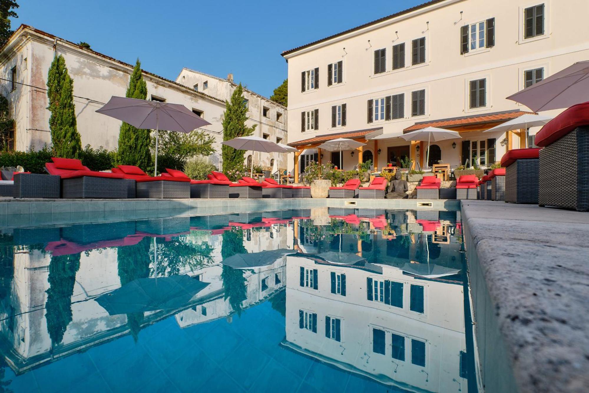 Dolphin Suites Veli Lošinj المظهر الخارجي الصورة
